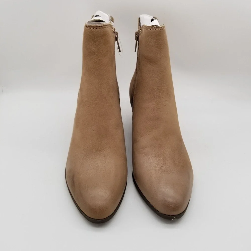 Frye Women Sandra Ankle‎ Boots Booties Sz 9 M Taupe Leather Side Zip Block Heel